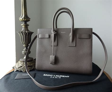 numero de serie sac yves saint laurent|ysl sac de jour small.